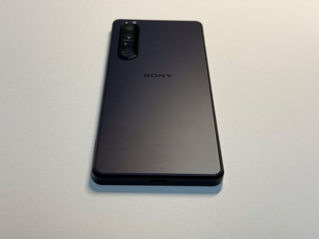 箱・ケース付きDOCOMO版　Xperia 1 iii SO-51B パープル