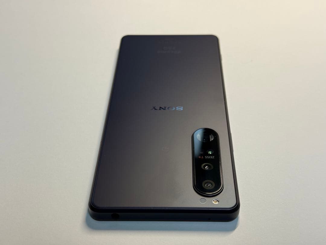 箱・ケース付きDOCOMO版　Xperia 1 iii SO-51B パープル