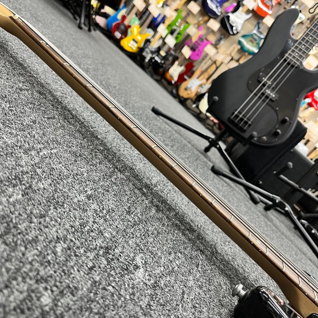 【9V電2個+ストラップ込11361Sire Marcus Miller V3