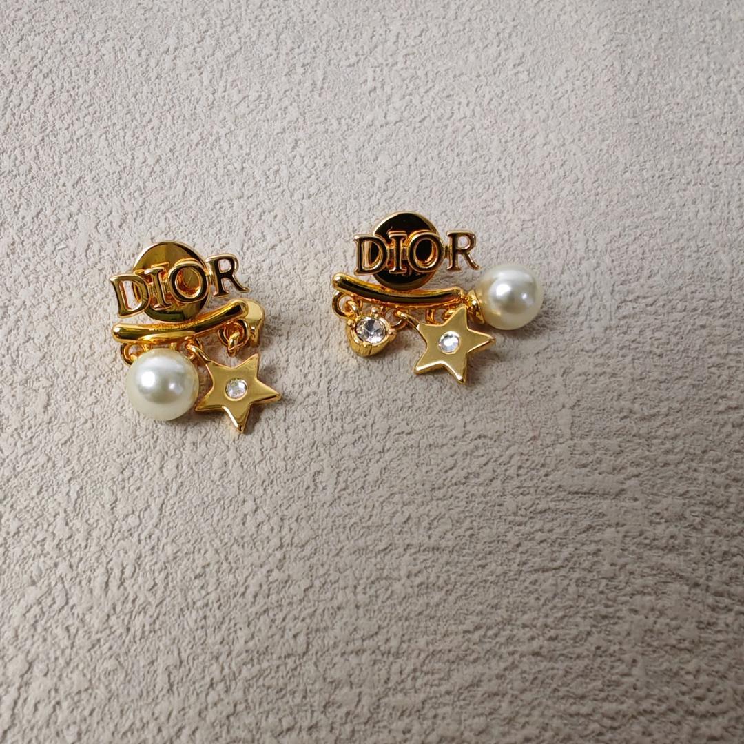 Dior ディオール ゴールド ピアス