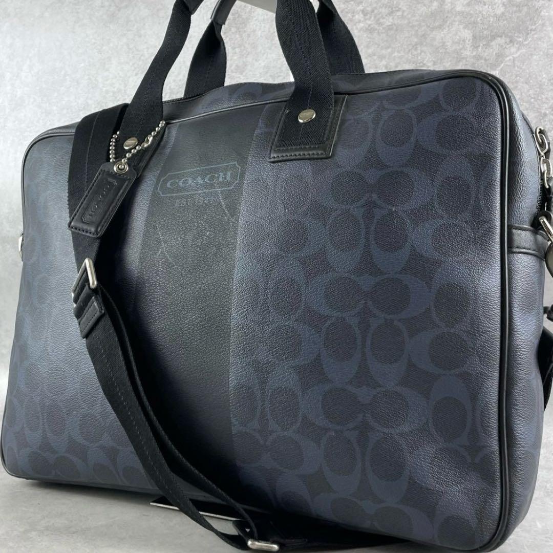 美品 コーチ シグネチャー 2way ビジネスバッグ ブリーフケース A4 PC