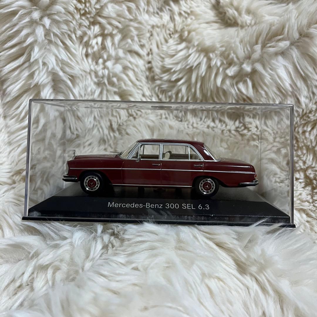 Mercedes-Benz 300 SEL 6.3 ワインレッド 1/43