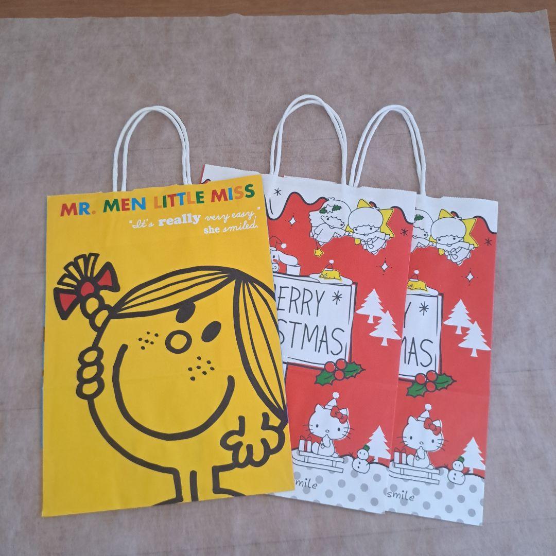 サンリオ　ショップ袋