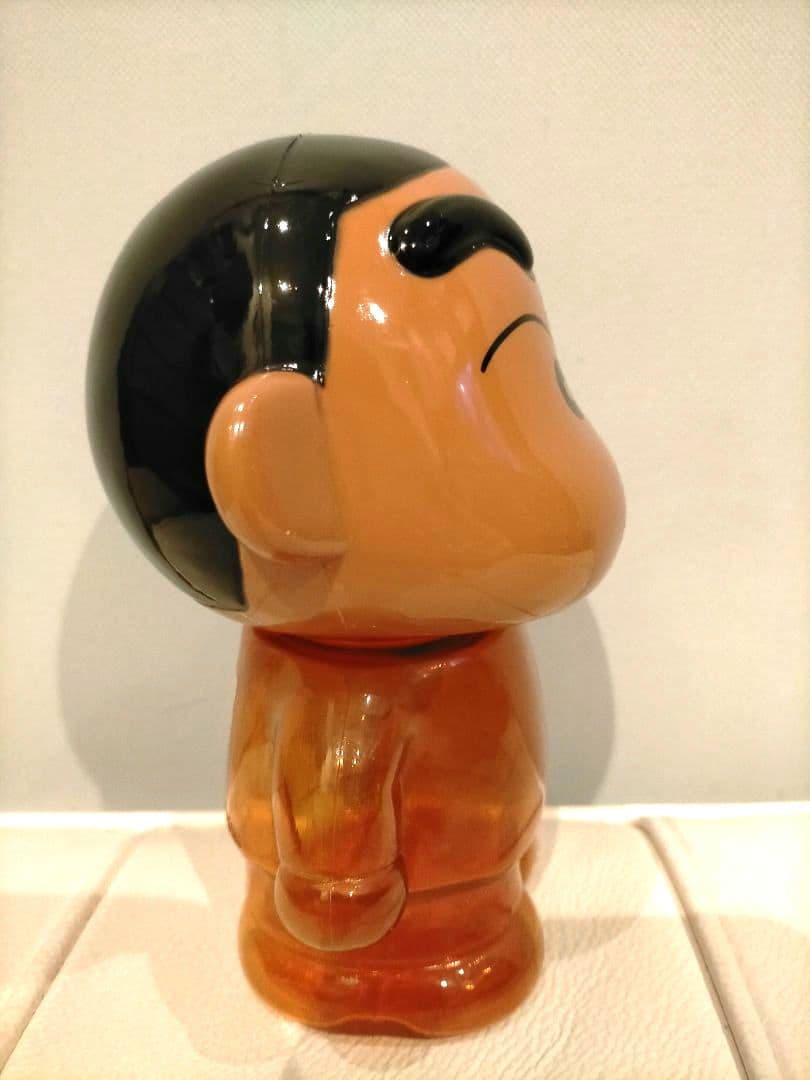 【希少✨️非売品 】クレヨンしんちゃんの貯金箱！　置き物　人形