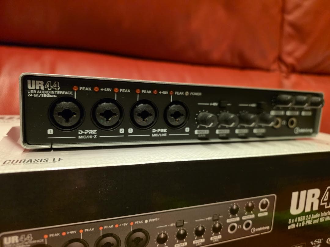 UR44 steinberg オーディオインターフェイス