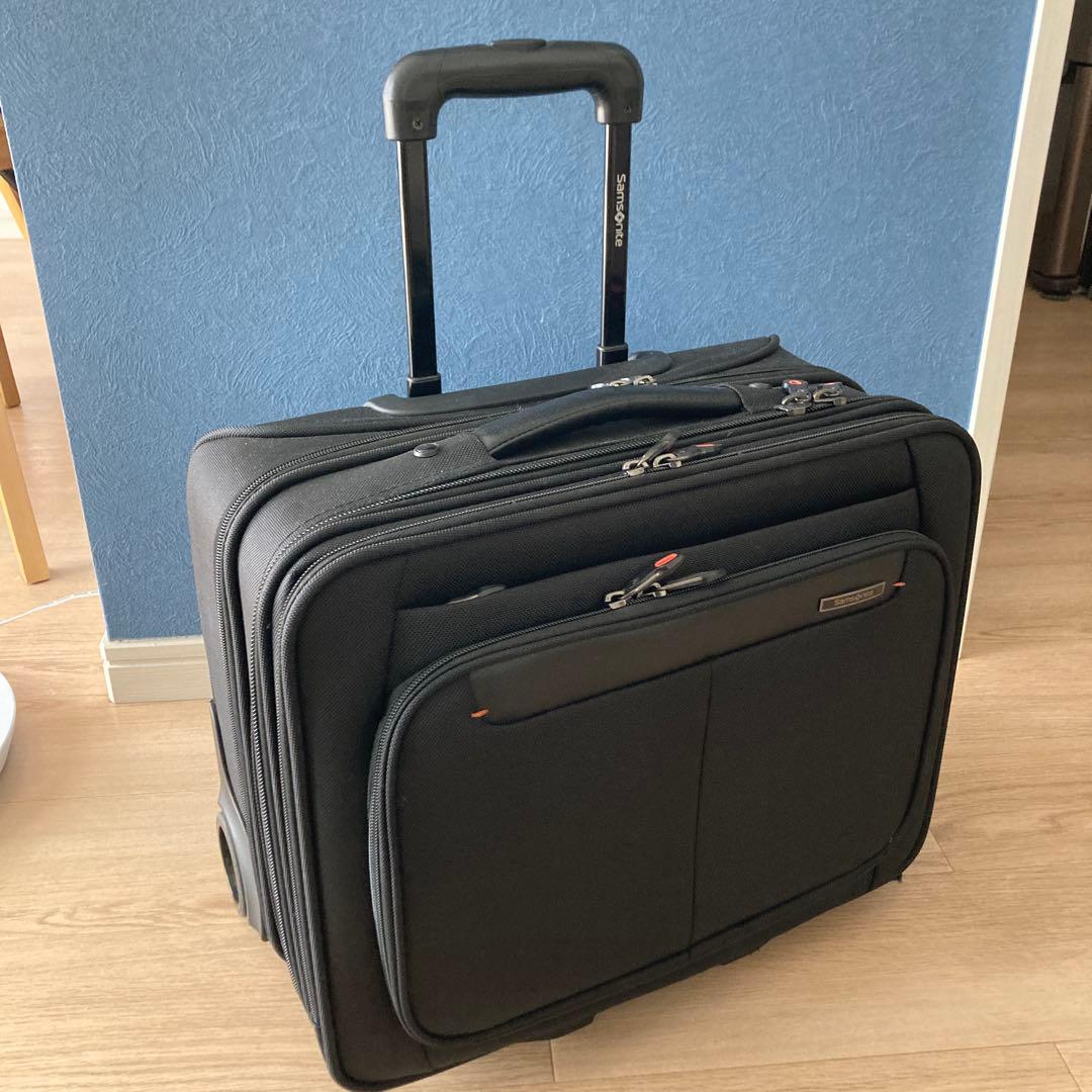 Samsonite サムソナイト 機内持込可　キャリーケース　スーツケース