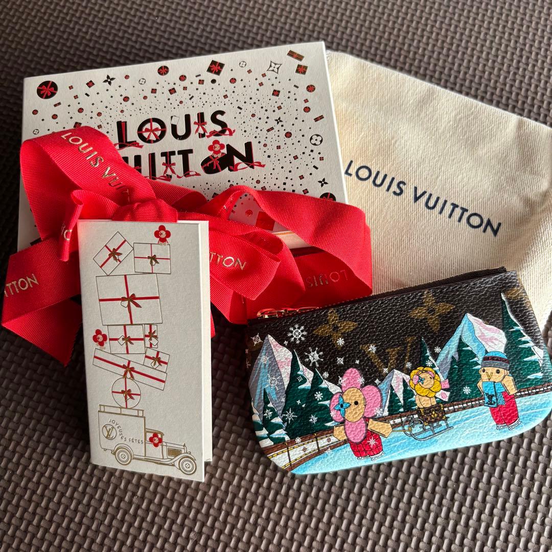 LOUIS VUITTON キーリング付きキーケース　ルイヴィトン　ケース
