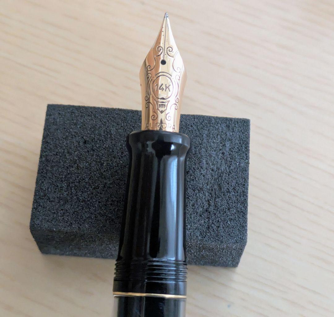 AURORA アウロラ 万年筆 88 ゴールドキャップ 801 EF 14ct