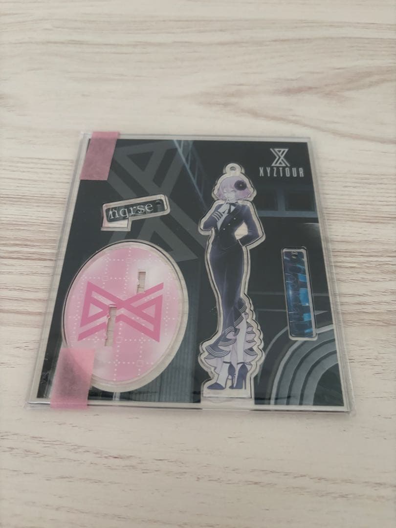 nqrse アクリルスタンド