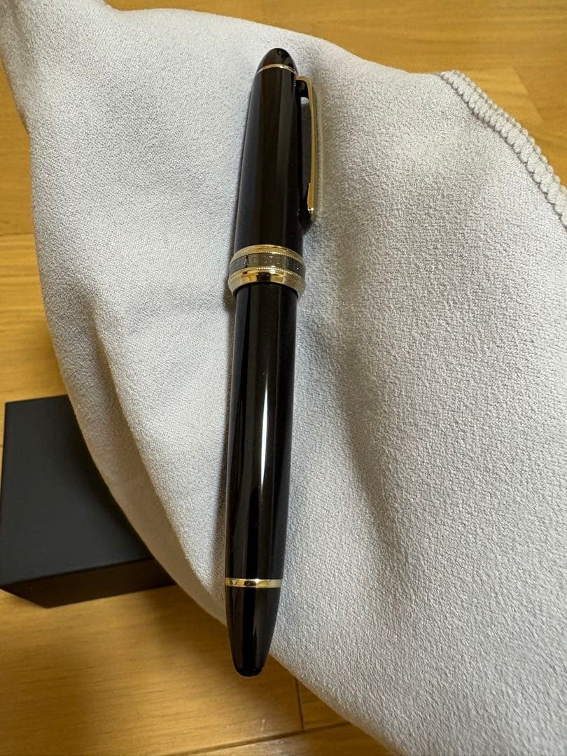 セーラー万年筆 万年筆 長刀研ぎ ゴールドトリム ブラック21K 中細(MF)