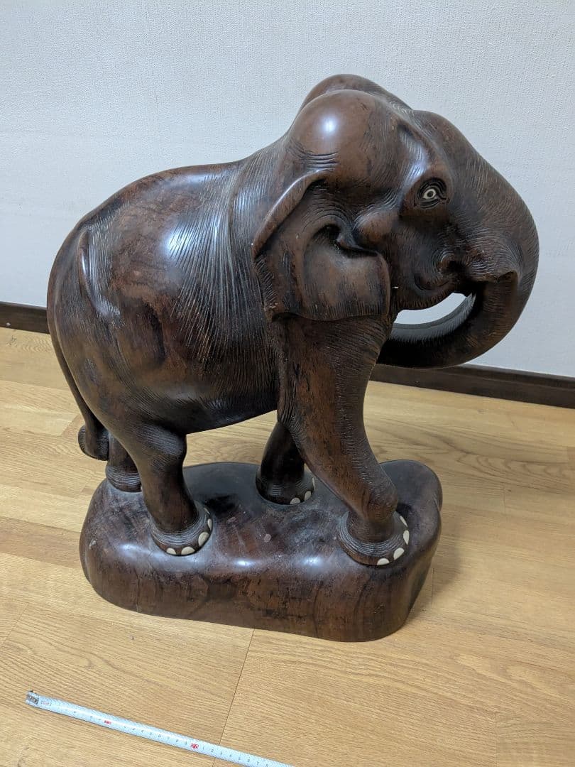 木製象の彫刻 高さ約60cm