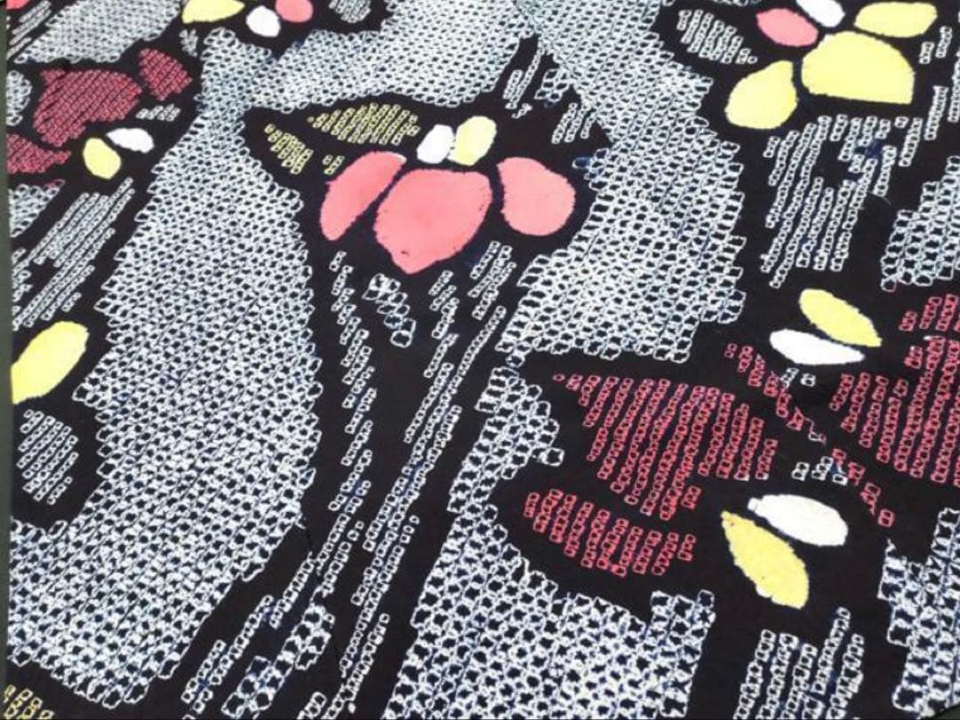 粋な大人の浴衣 高身長の方にも ◆ 有松絞り 舞花文 華麗な洋花の柄