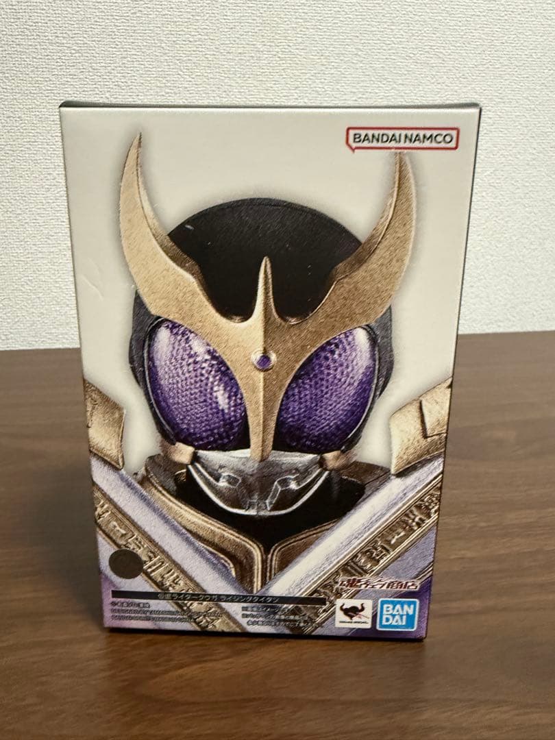真骨彫　仮面ライダークウガ　ライジングタイタン