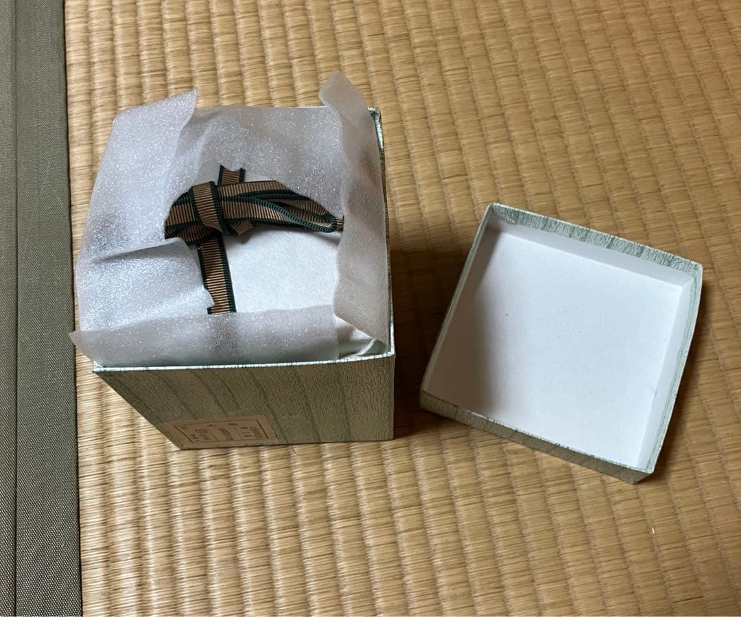 茶道具　槍梅蒔絵　内銀地　大棗　呉藤穣太郎　中古品　1点