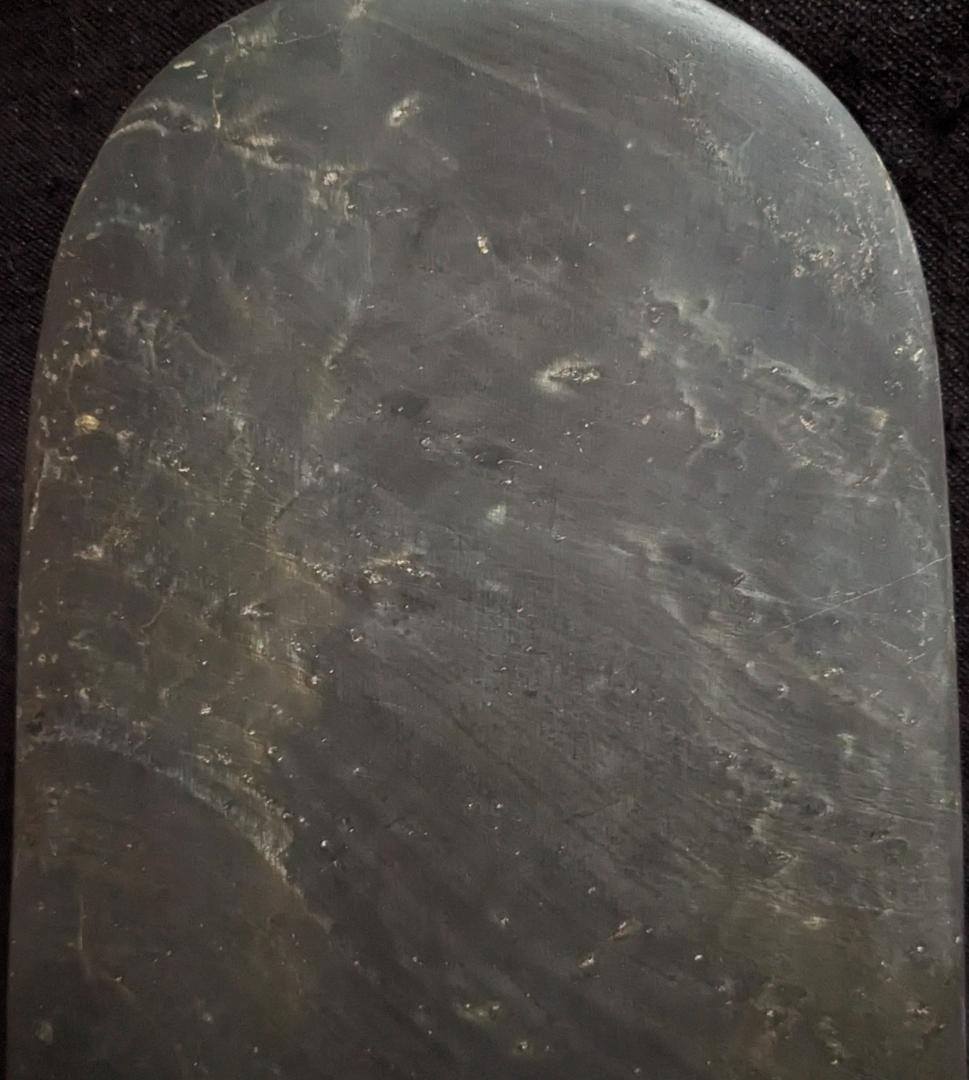 【歙州硯　松竹文特大楕硯】◆金暈金星・水波紋の美石◆12.7吋◆唐木塗箱◆龍尾山