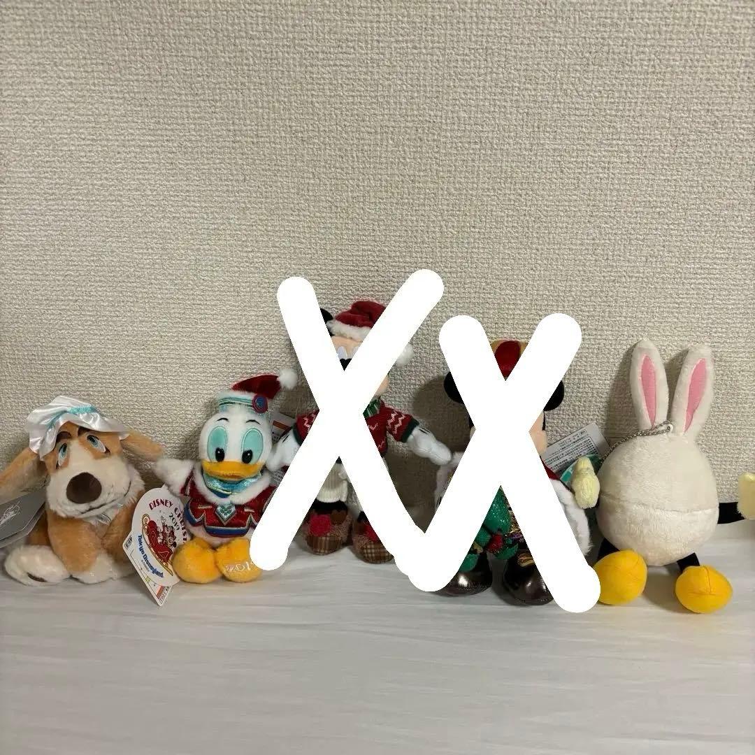 タグ付き新品　ミッキー　ナナ　ドナルド　クリスマス　ぬいば　ぬいぐるみバッジ