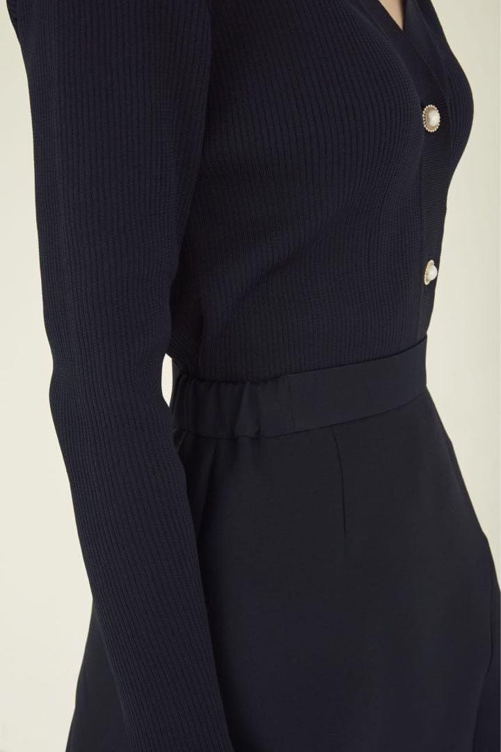 新品タグ付 MW サテンボリュームスカートブラック 38/ M