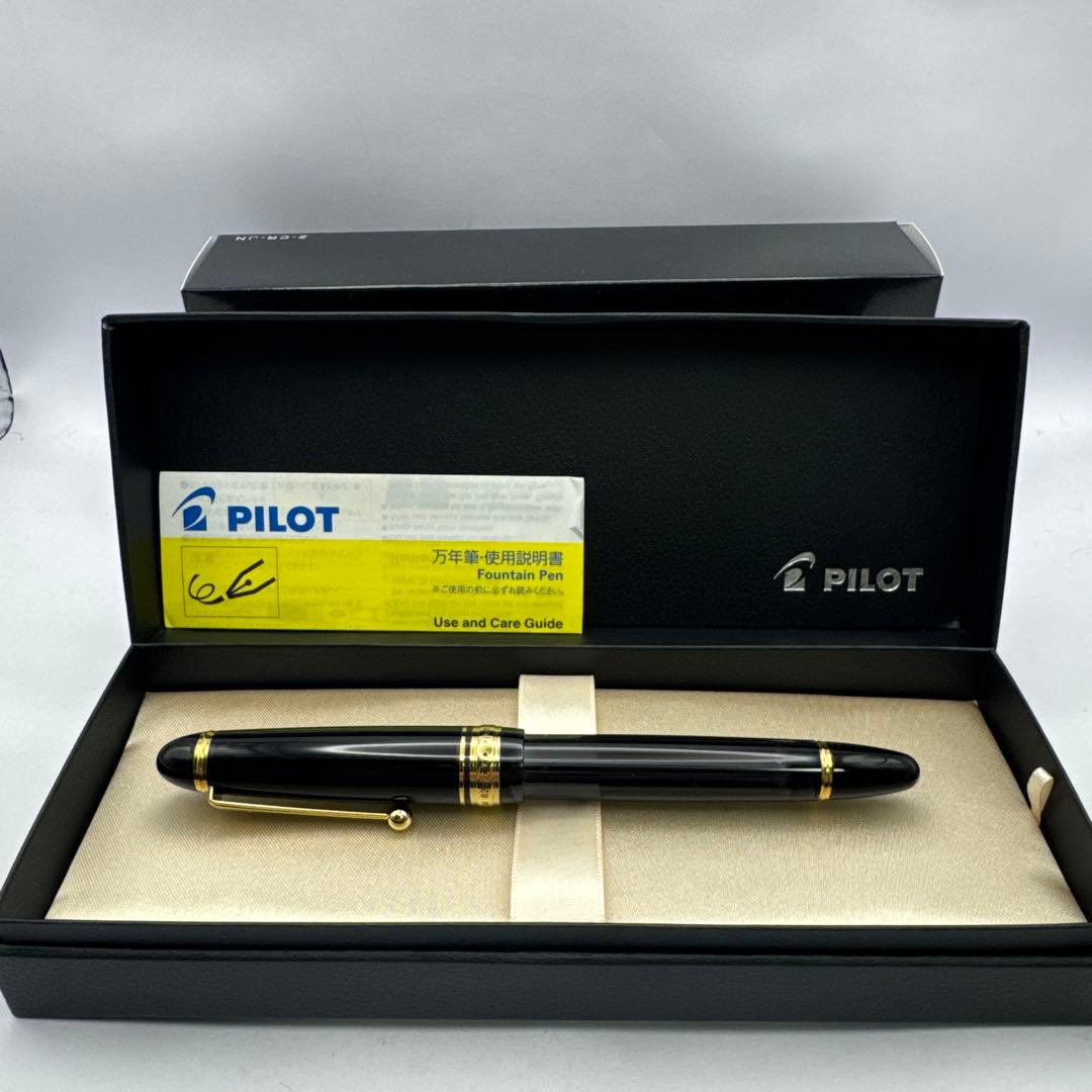 E28 PILOT 万年筆 カスタム823 透明ブラック パイロット