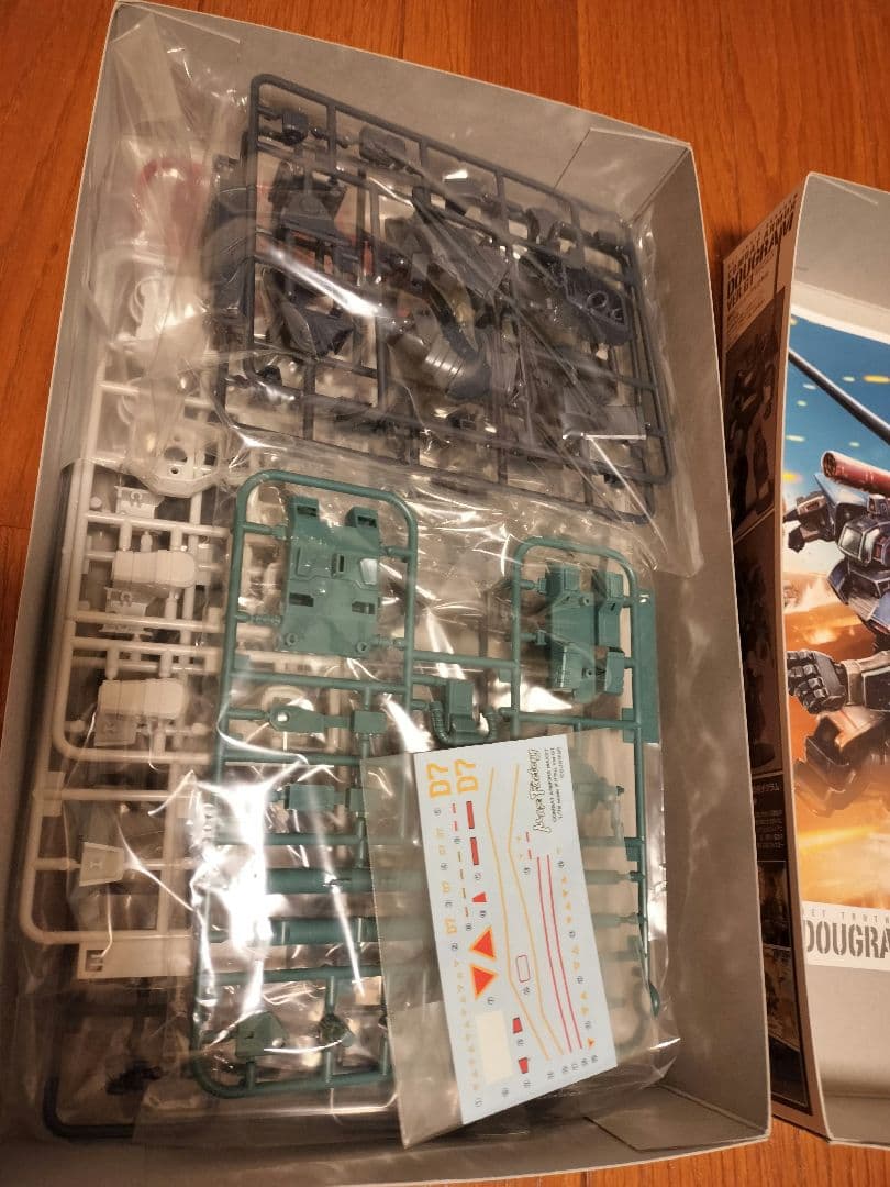 太陽の牙ダグラム・ビッグフット・マックスファクトリー　2体