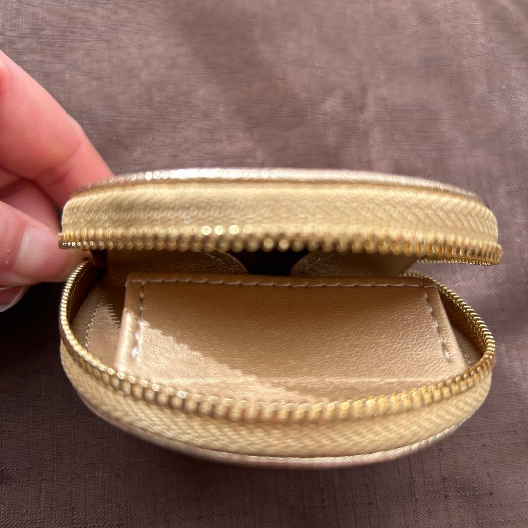 ゴールド 丸型 ケース 皇居