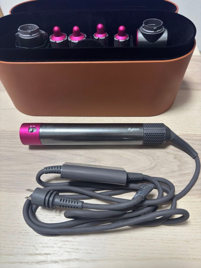 【美品】Dyson Airwrap volume+shape