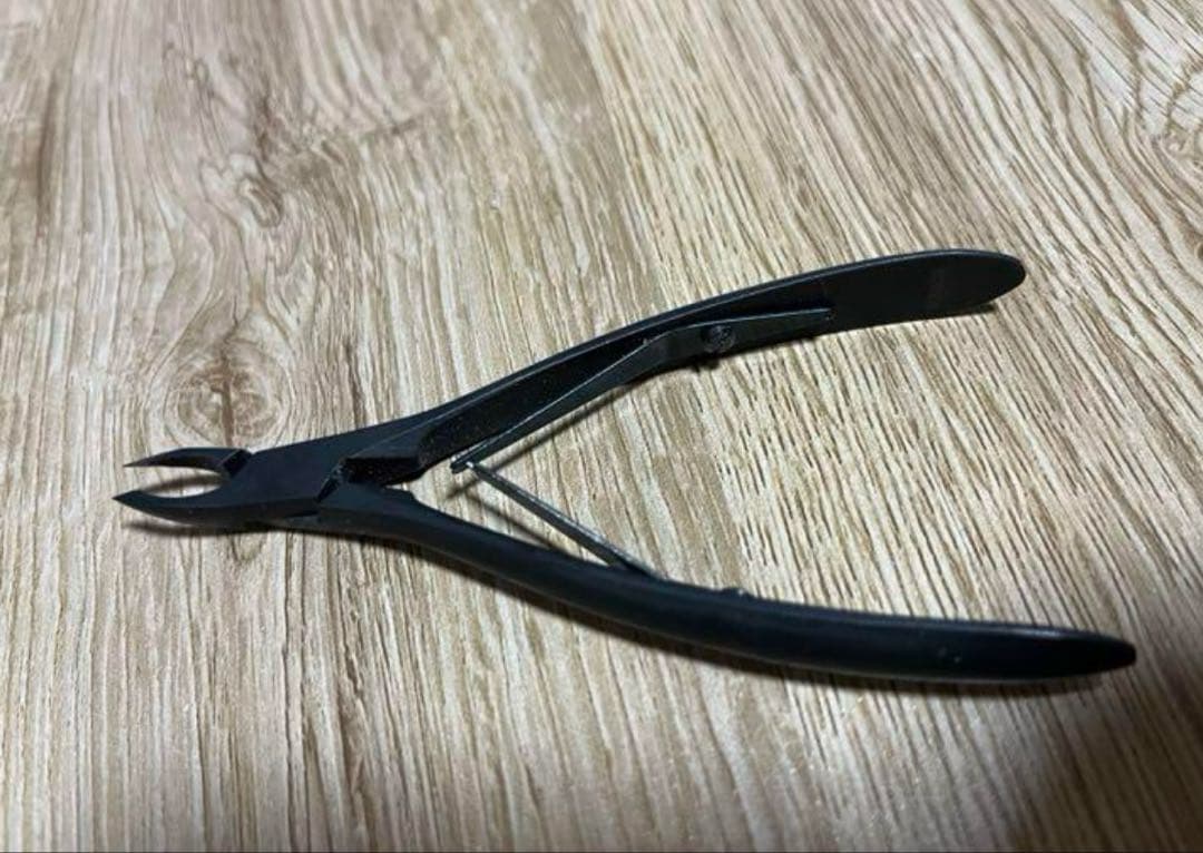 内海 IXIA キューティクルニッパー 値引きしました