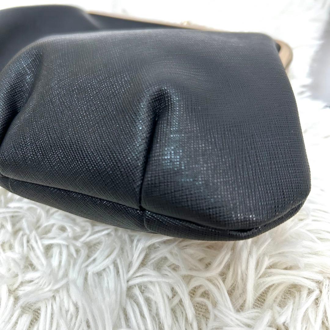 未使用品　vivienne west wood レザー　がま口　ショルダーバッグ