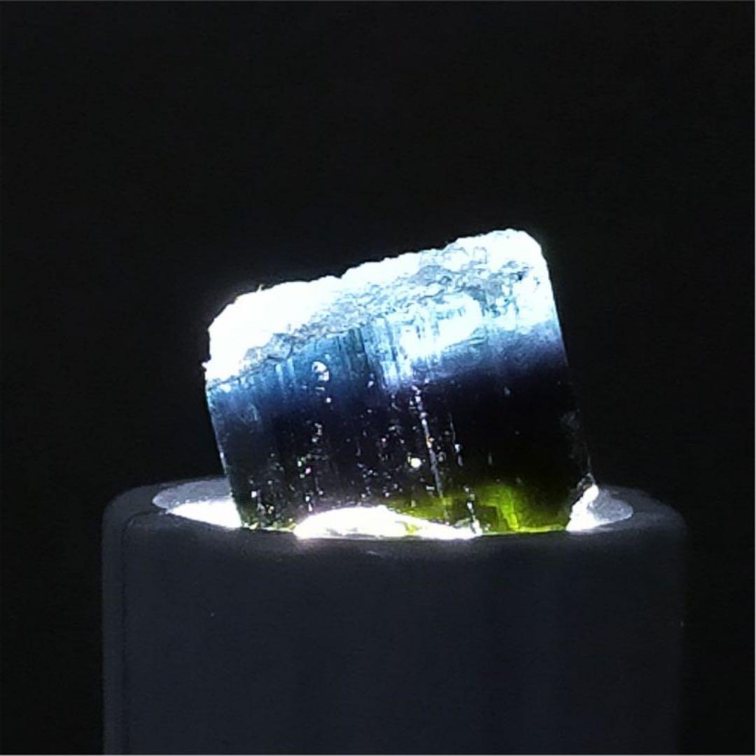 【タンザニア産】トリカラー！！エルバイトトルマリンの原石