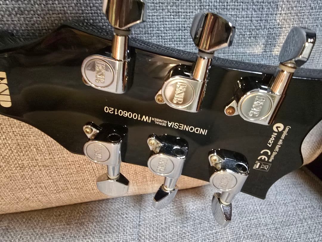 LTD VIPER-50 ESP エレキギター