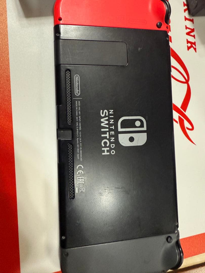 Nintendo Switch 赤/黒 本体