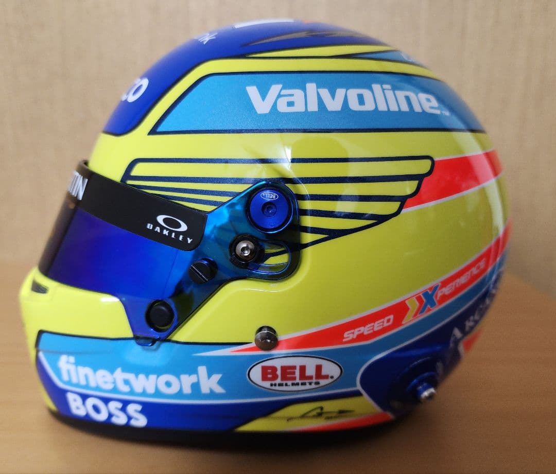 F.アロンソ直筆サイン、証明書付き 1/2ヘルメット 2024年本戦仕様