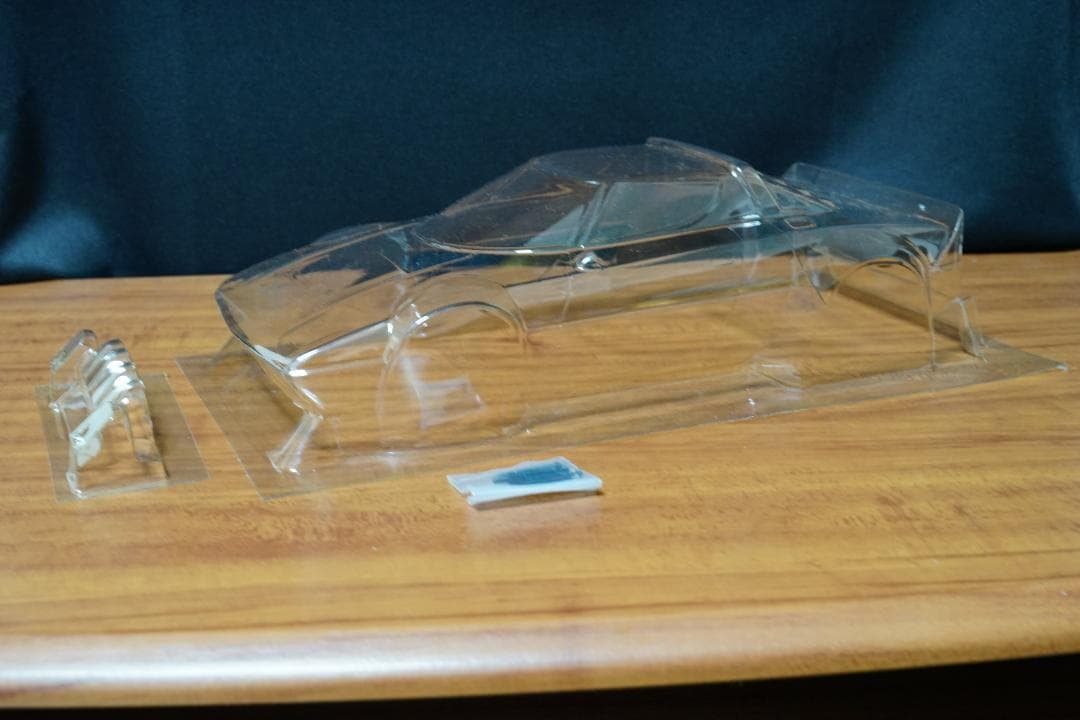 ❗️週末で終了❗️ランチャストラトス 　ラジコン　ボディ