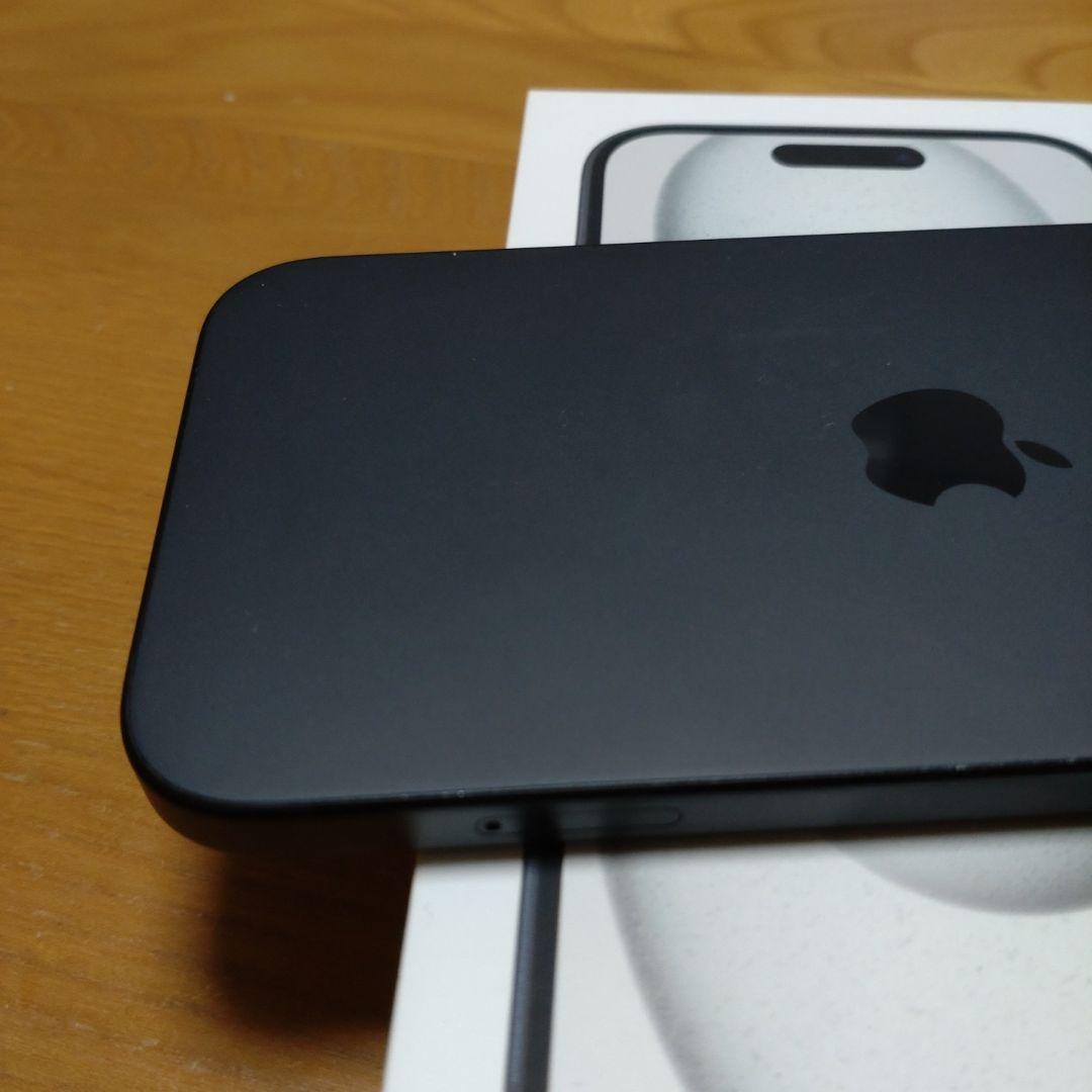 Apple iPhone15 128GB SIMフリー ブラック　美品