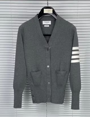 ♡✨希少 THOM BROWNE カシミヤ Vネック カーディガン グレー