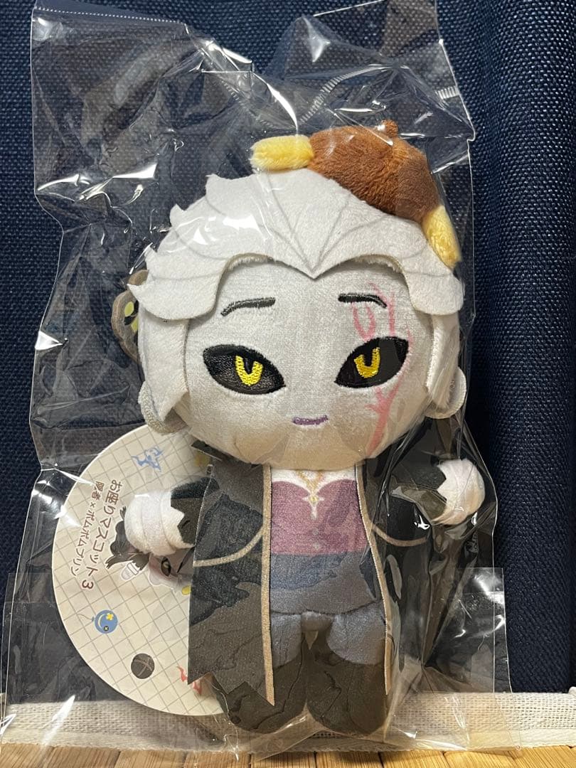 新品　第五人格 サンリオコラボ　お座り　マスコット 隠者