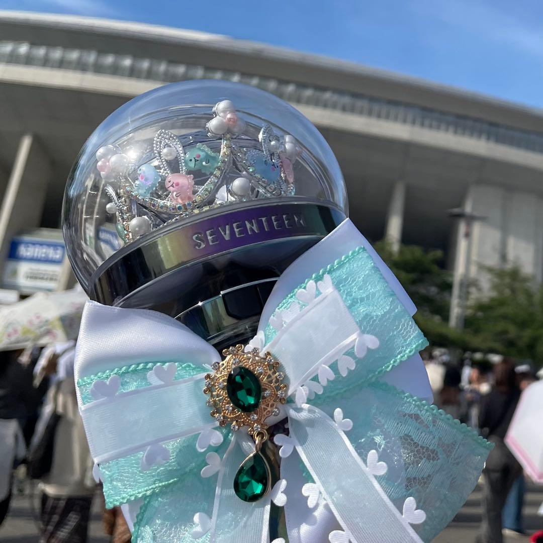 【装着イメージ】セブチ クラウン ティアラ ペンライト デコ カラット棒