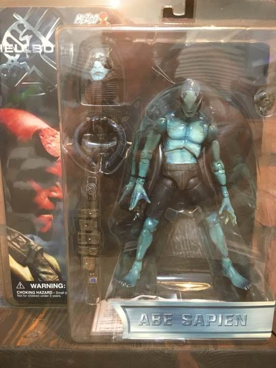 ヘルボーイ ８インチ フィギュア シリーズ１ エイブ・サピエン