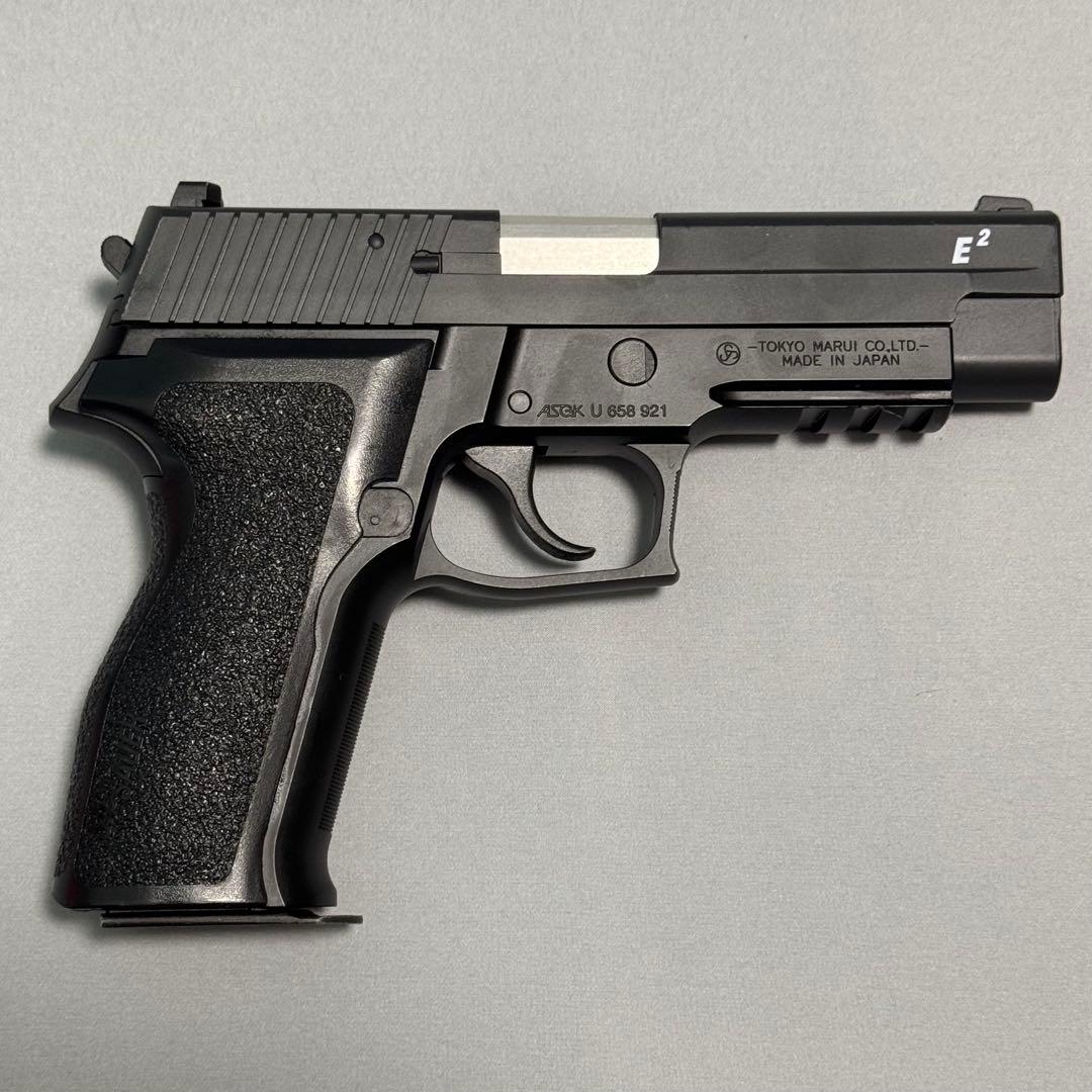 東京マルイ　SIG P226e2 カスタム品 マガジン付
