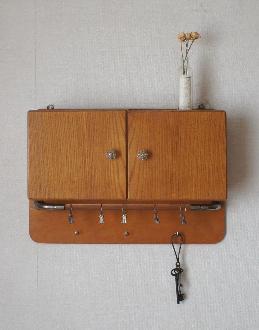 ウォールキャビネット　飾り棚　ブロカント　フレンチ　フランスアンティーク