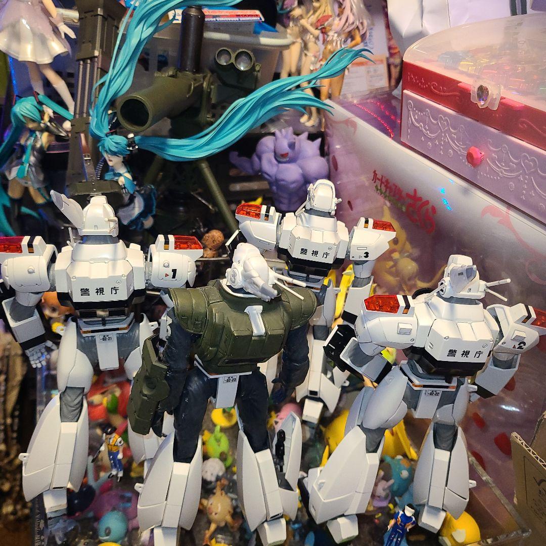 バンダイMG 1/35 パトレイバー イングラム各号機リアクティブアーマ完成品
