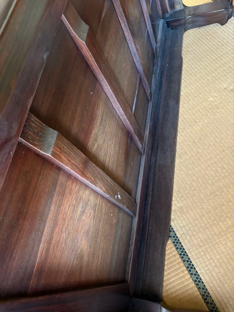 紫檀材？ケヤキ材？座卓