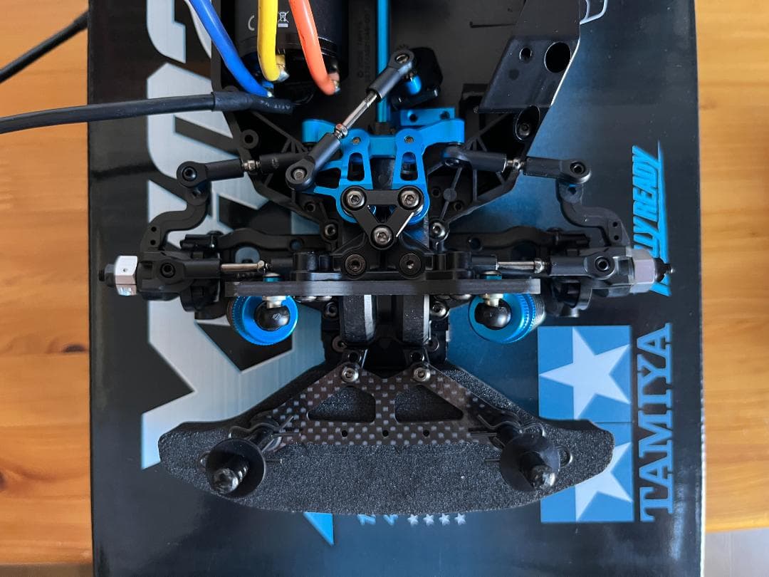 タミヤ XV-02RS Pro シャーシ 10.5T オプション付き、オマケ付き