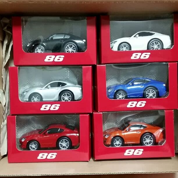 トヨタ　86　プルバックカー　非売品　６色セット