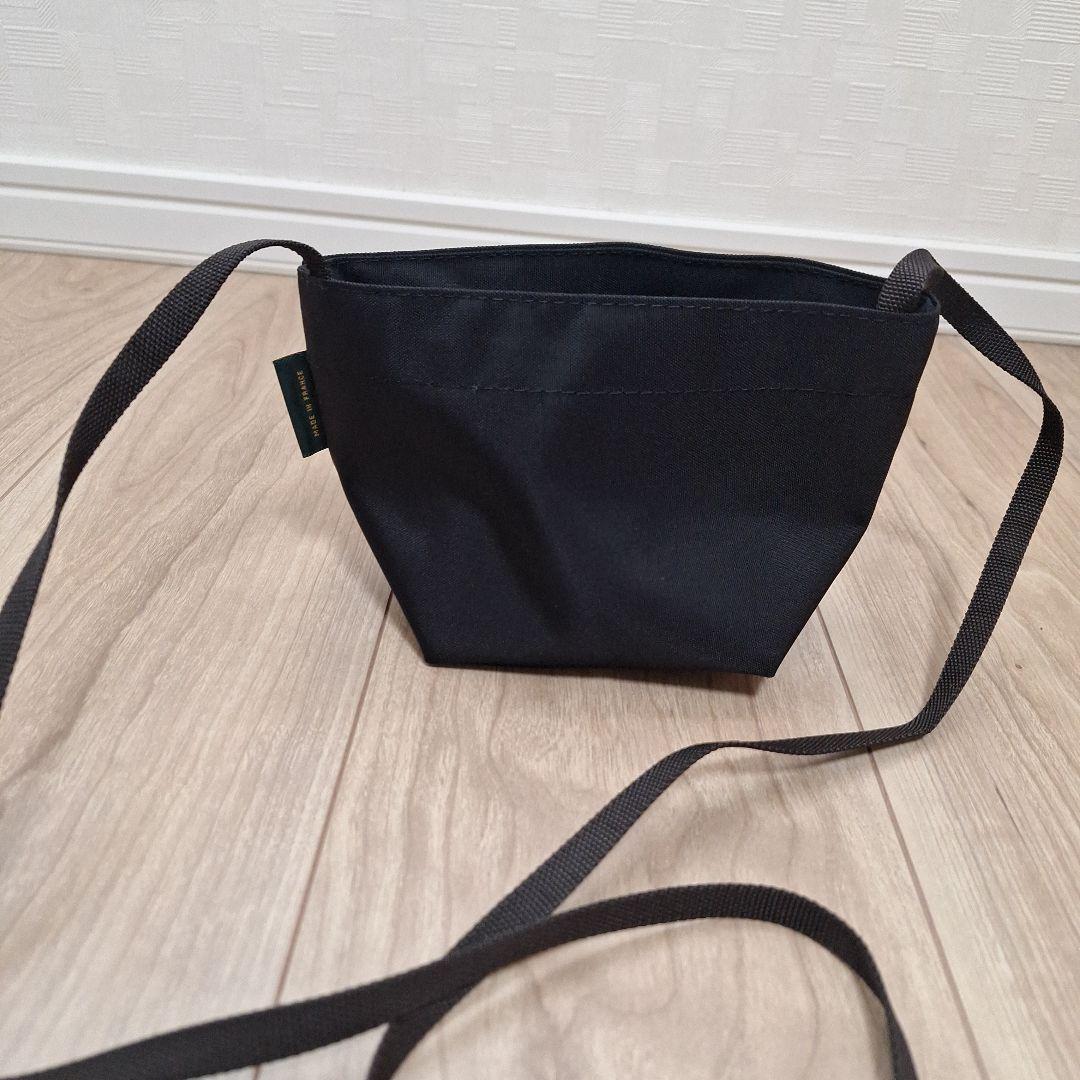 エルベシャプリエ　ショルダーバッグ　ノワール