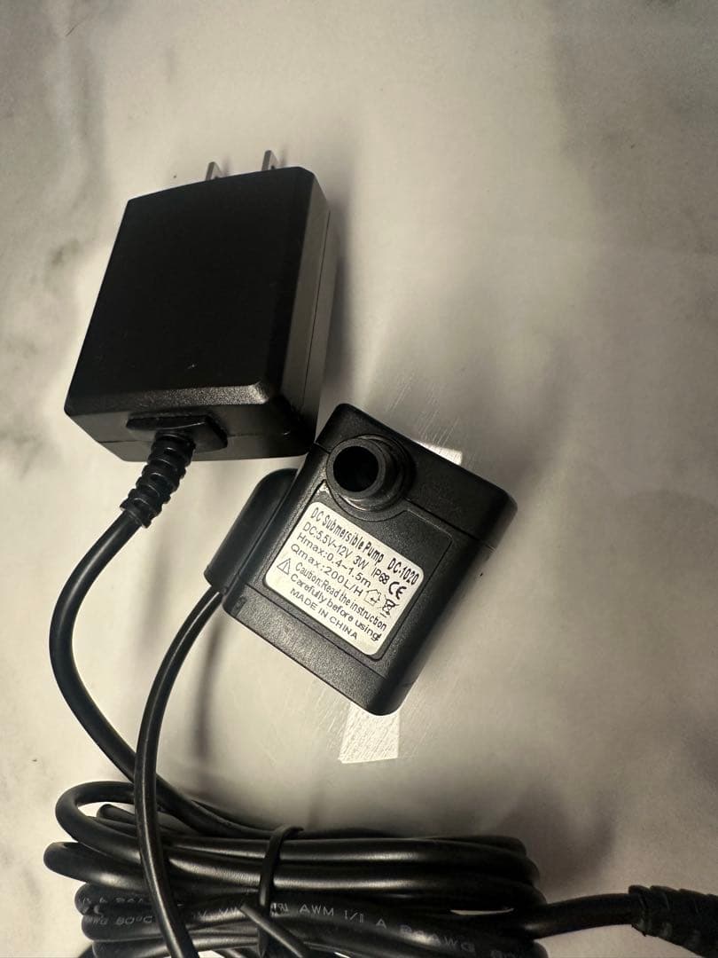 レビルクイーン　レビルウォーターサーバー　ＰＵＬＳ　爬虫類　給水機