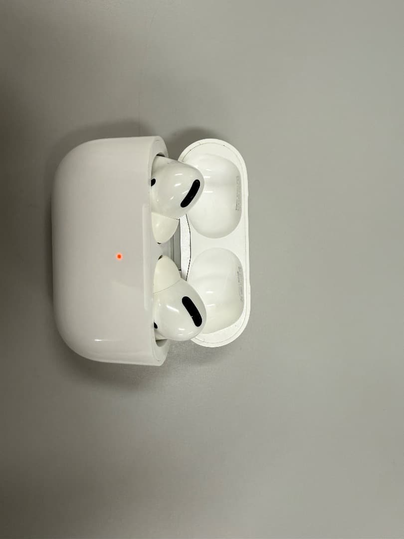 ■Appleノイズキャンセリングイヤホン/AirPodsPro MWP22CH