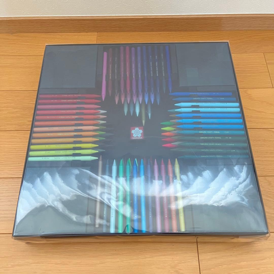 サクラクレパス　１００周年記念　限定エディション　１００色　クーピー