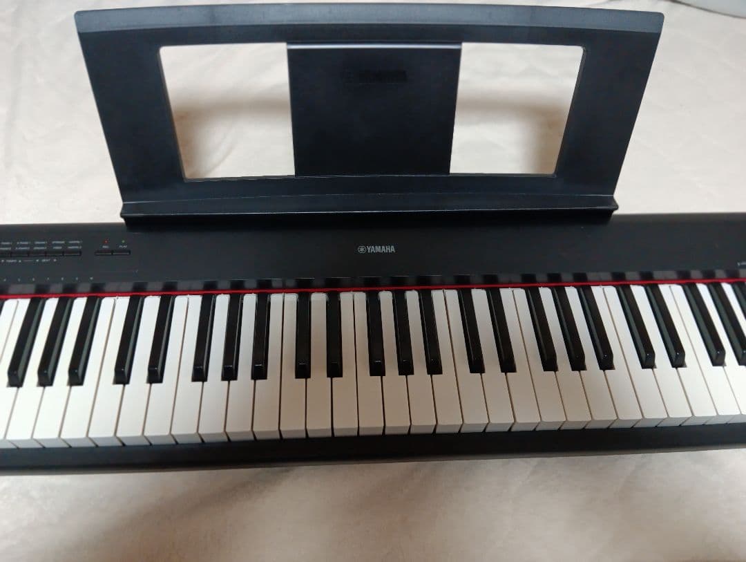 Yamaha piaggero NP-12 ブラック 61鍵
