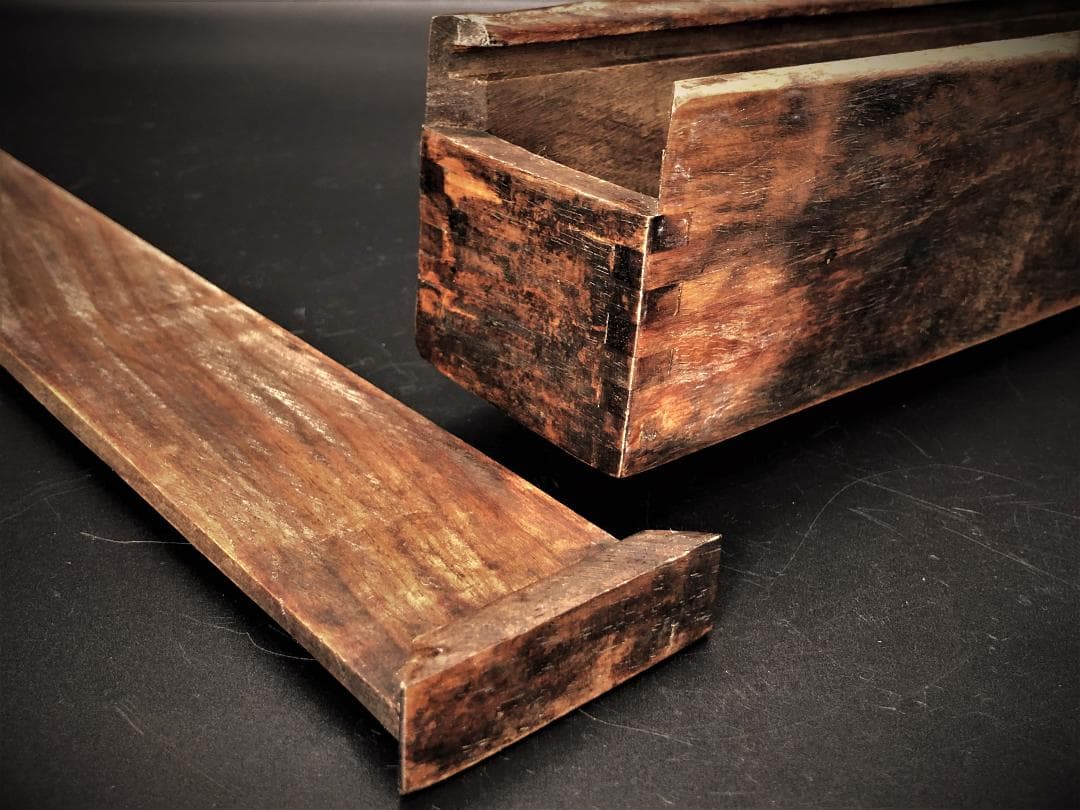 【 双龍（雨龍）唐木箱 】 清朝古玩・骨董