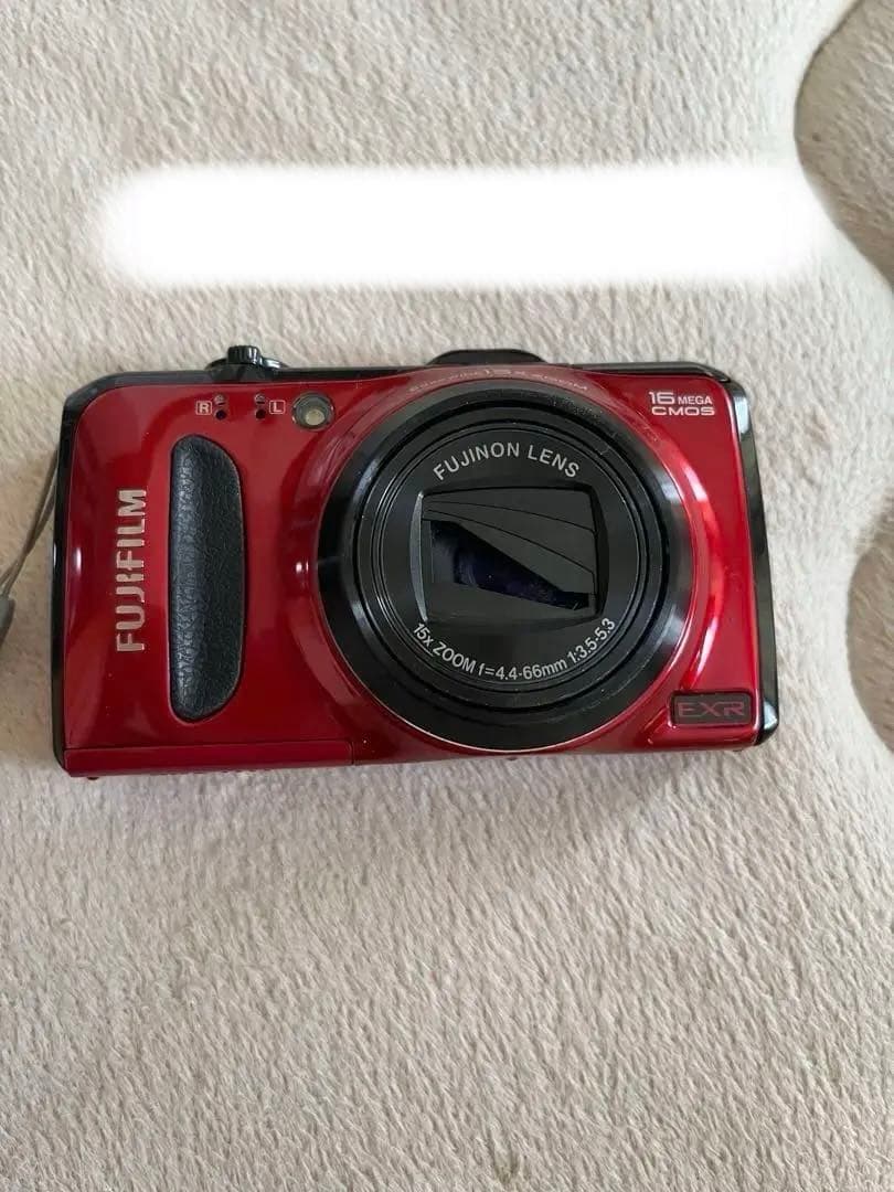 デジタルカメラ FUJIFILM FINEPIX F600EXR 15MP